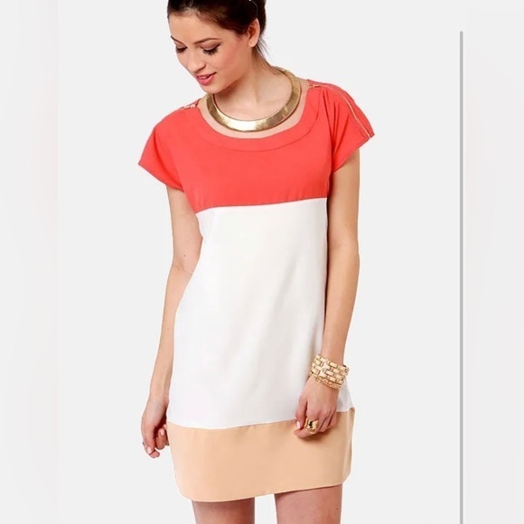 Lulu’s Colorblock shift dress with zipper detail - Picture 1 of 8